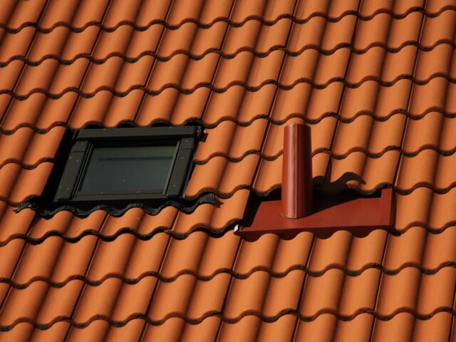 Roofing Pros: Level Up with Digital Marketing!