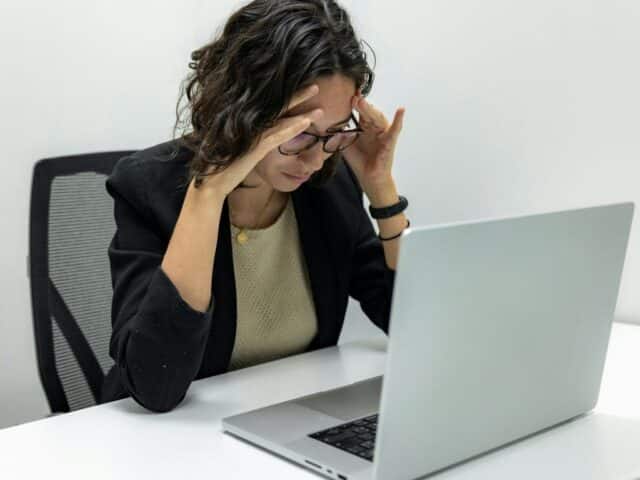5 Website Design Mistakes That Cost Irish Businesses Leads
